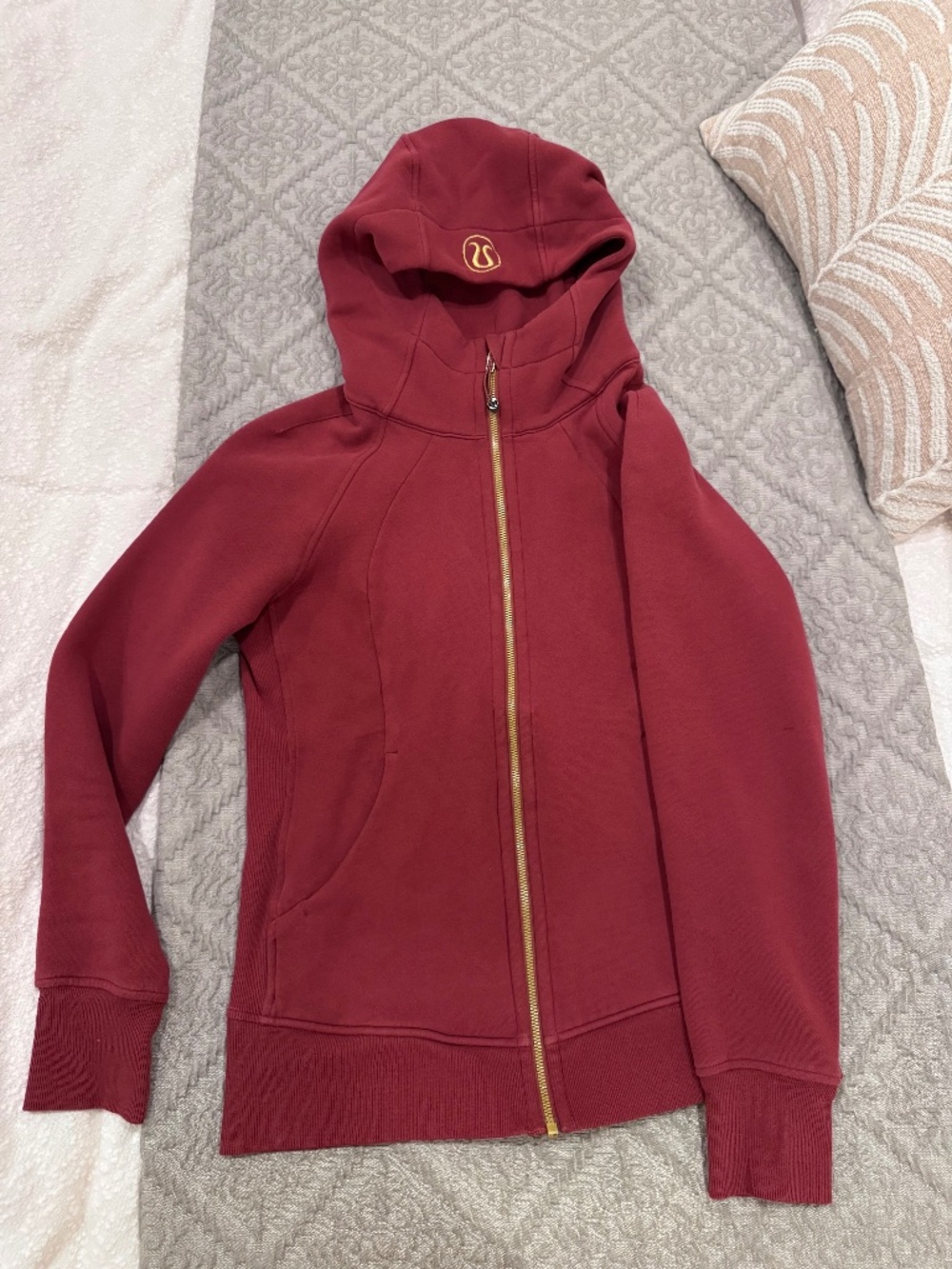 Lululemon Scuba Fleece sweatshirt , 10